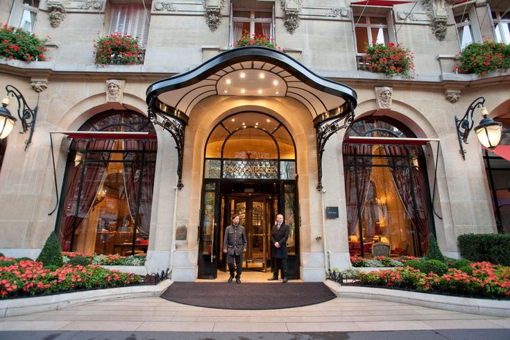 Thiết kế khách sạn Hotel Plaza Athénée tại Paris